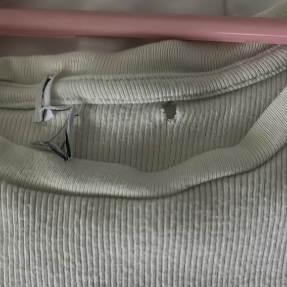 Baby tee’s - Picture 2 of 4